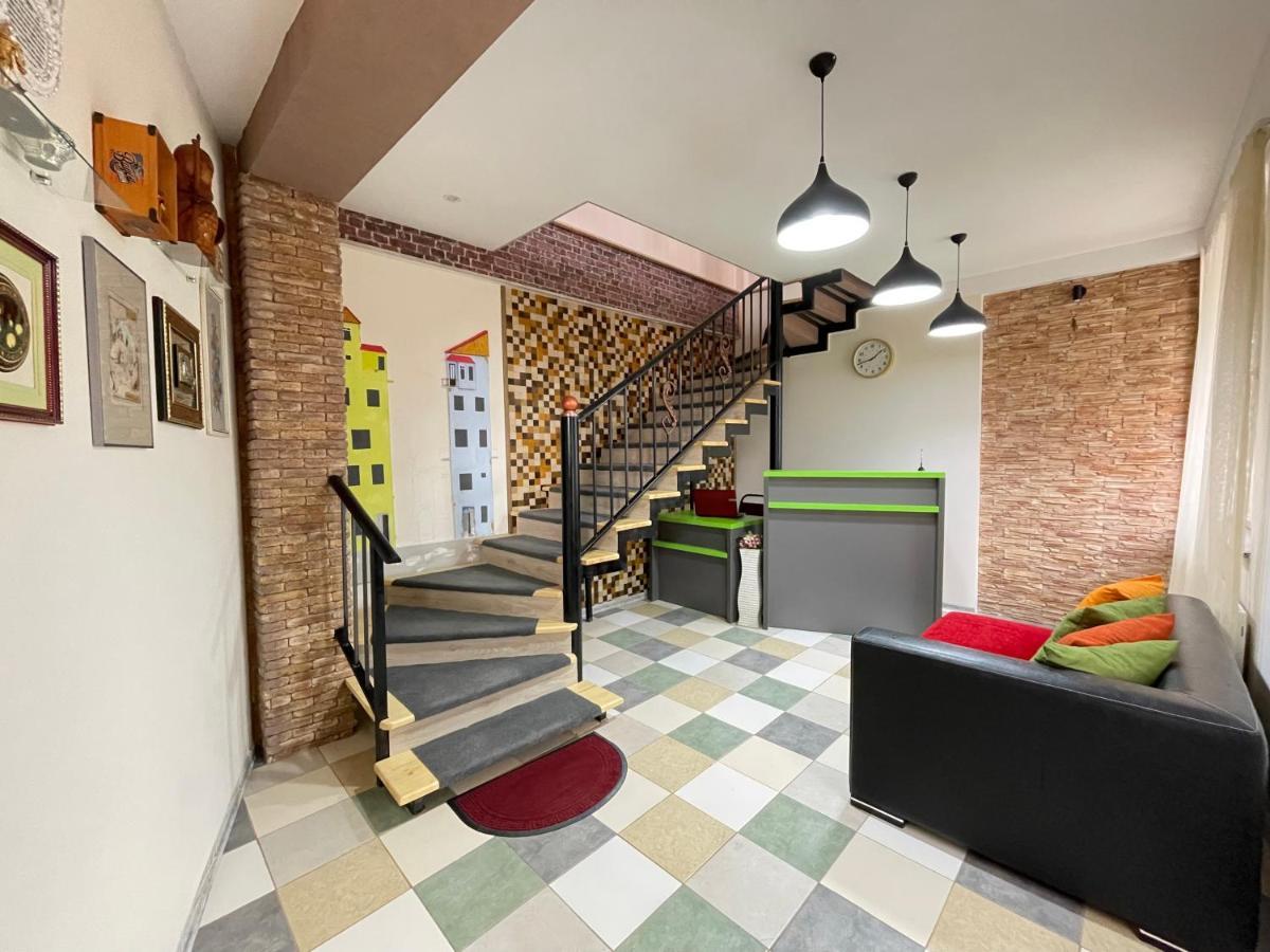 Hotel Tradicia Tbilisi Exterior photo